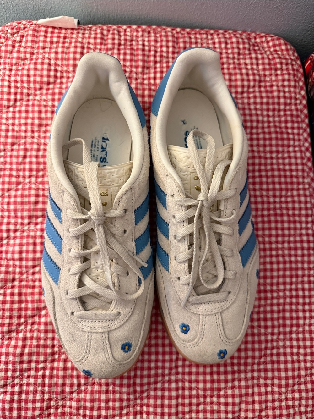adidas Women’s White Suede Sneakers with Blue Embroidered flowers